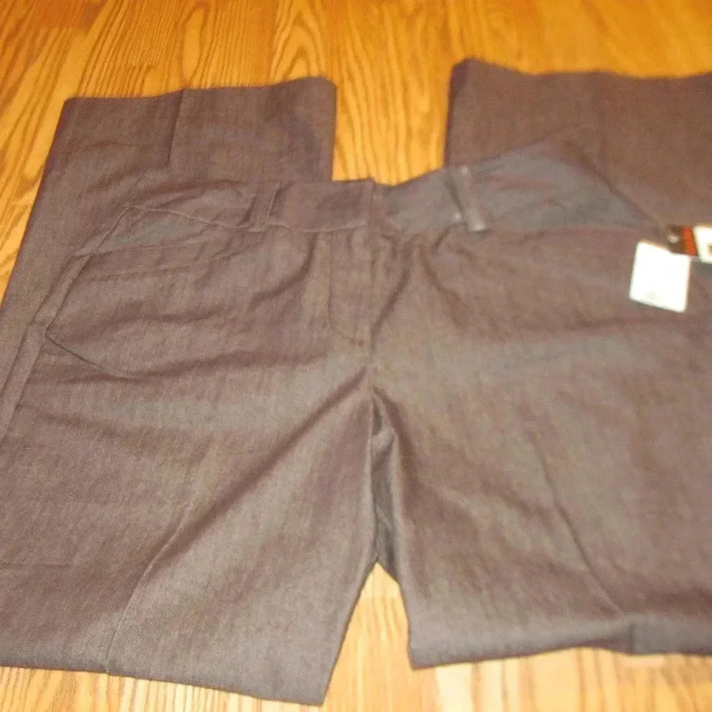 NWT LARRY LEVINE Fit & Flare Slim Brown Pants 10